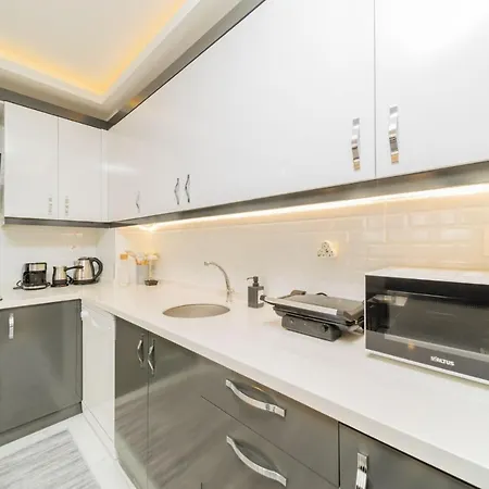 Apartament Lovely Near In Muratpasa, Antalya